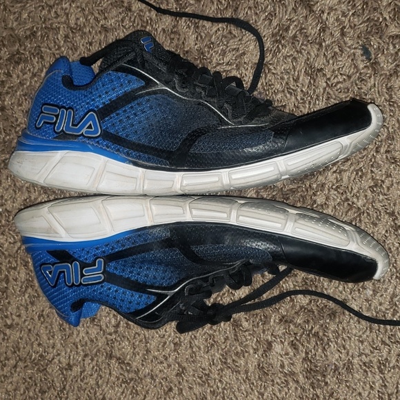 Mens 9.5 blue & black Fila running shoes - Picture 4 of 9